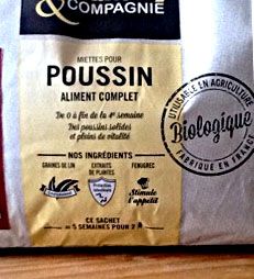 sac d'aliment pour poussin.