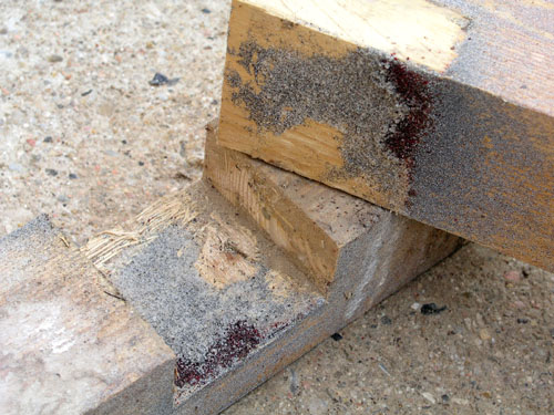 Chevron d&eacute;bo&icirc;t&eacute;.